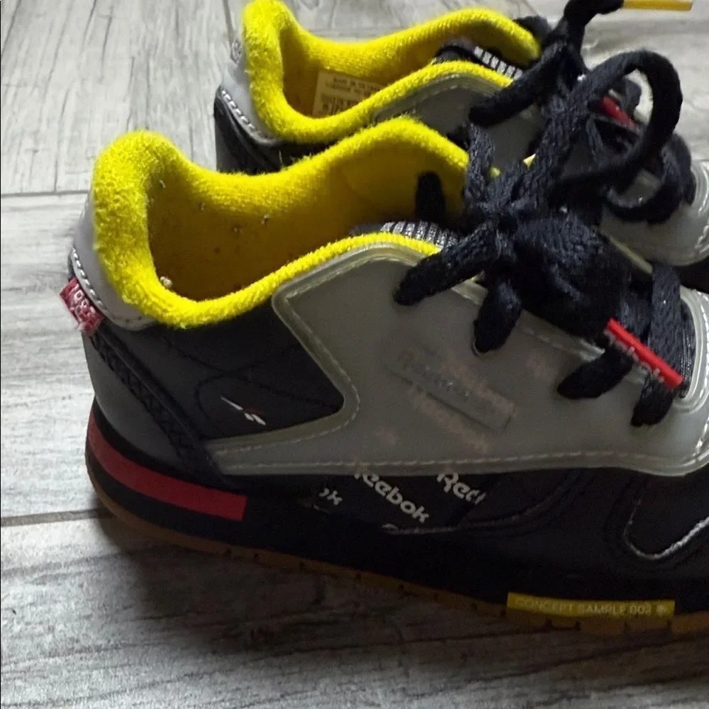 Reebok Toddler Sneakers in Black and Yellow